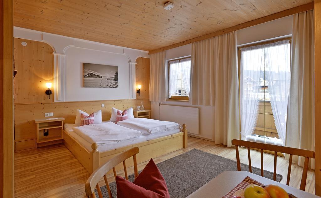 Huettschmiedhof Villa Kossen Room photo